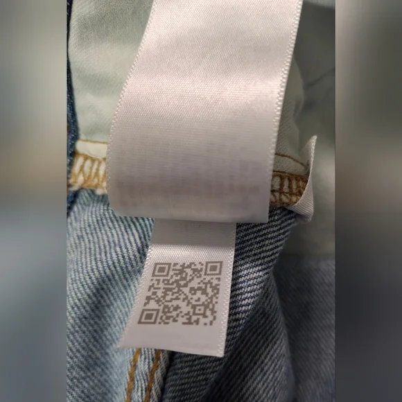 Madewell Women's Superwide Leg Jeans In Amcliffe Wash Knee Rip Edition Size 30 - Picture 9 of 15